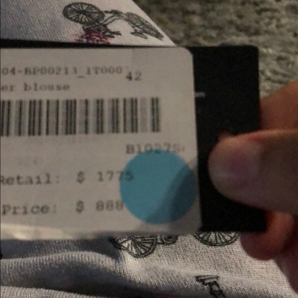 Versace silk blouse NWT size 44 - Picture 3 of 3